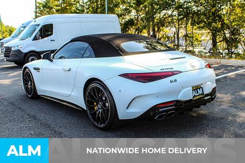 2022 Mercedes-Benz AMG SL 63 Base