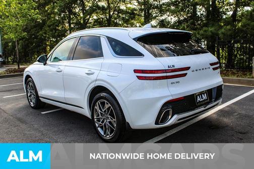 2023 Genesis GV70 2.5T