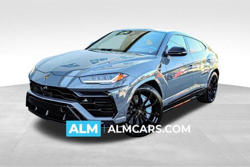2022 Lamborghini Urus Base
