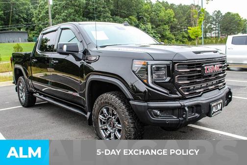 2024 GMC Sierra 1500 AT4X