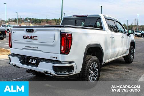 2024 GMC Sierra 1500 AT4