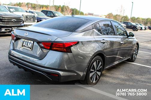2022 Nissan Altima 2.5 SV