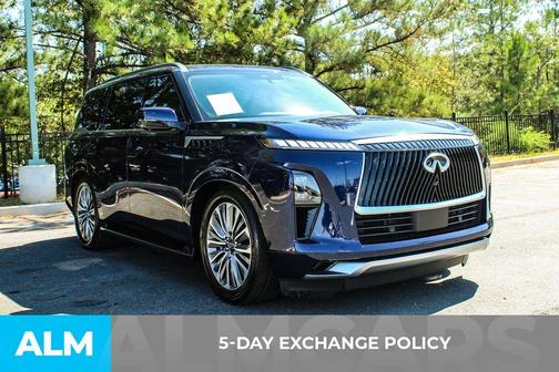 2025 INFINITI QX80 Luxe