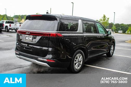 Aurora Black 2022 Kia Carnival LXS