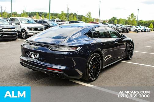 2023 Porsche Panamera E-Hybrid 4S