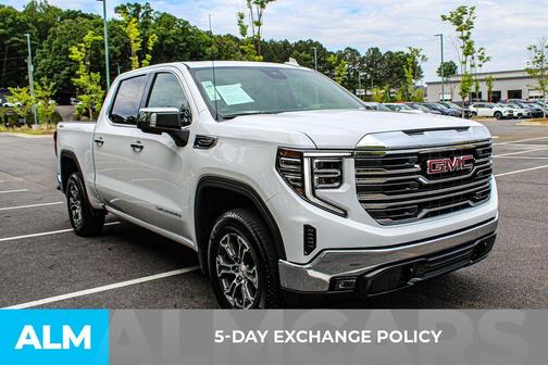 Summit White 2026 GMC Sierra 1500 SLT