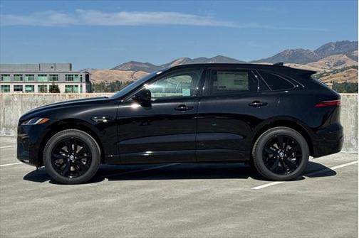 2026 Jaguar F-PACE P250 R-Dynamic S