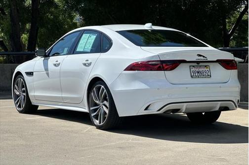2024 Jaguar XF R-Dynamic SE