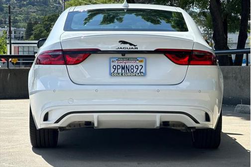 2024 Jaguar XF R-Dynamic SE