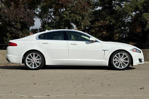 2015 Jaguar XF 3.0 Portfolio