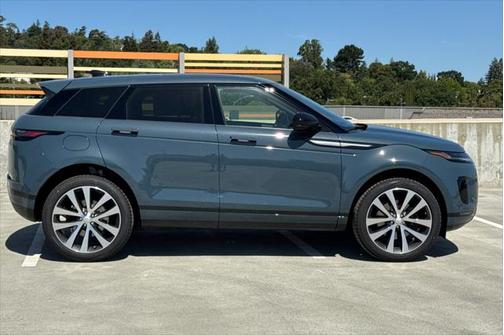 2026 Land Rover Range Rover Evoque Core S