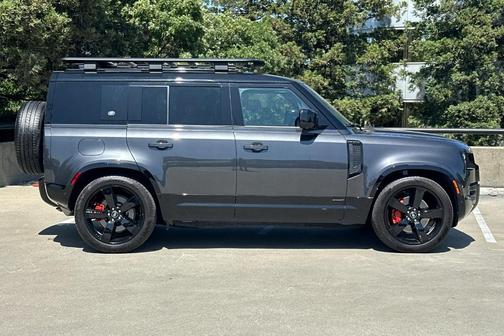 2023 Land Rover Defender 110 X