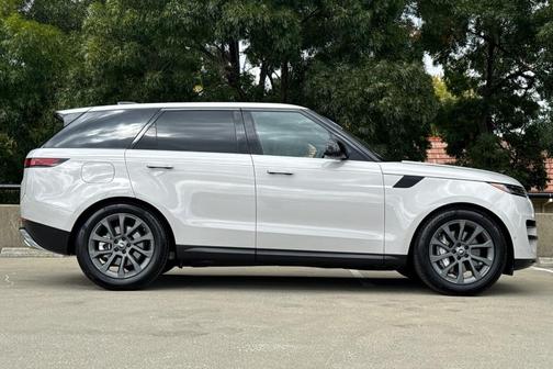 2025 Land Rover Range Rover Sport P360 S