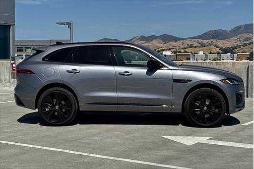 2026 Jaguar F-PACE P250 R-Dynamic S