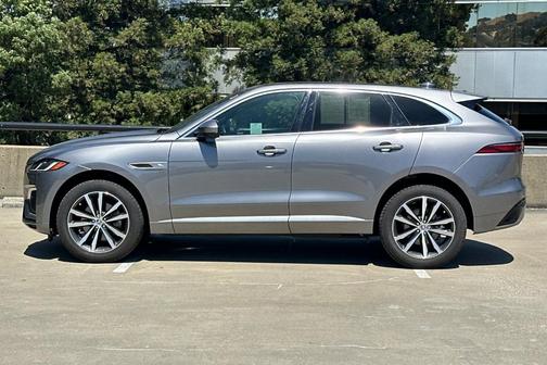 2025 Jaguar F-PACE P250 R-Dynamic S