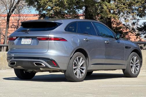 2025 Jaguar F-PACE P400 R-Dynamic S