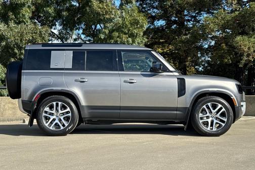 2024 Land Rover Defender P400 S