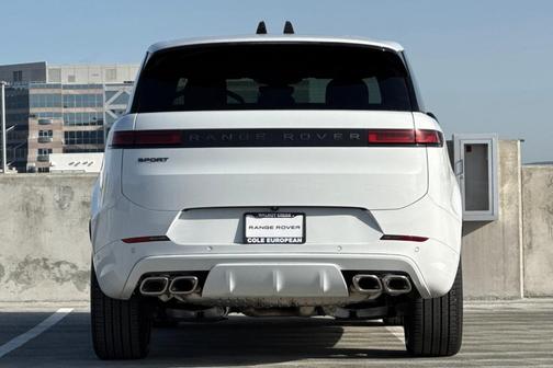 2026 Land Rover Range Rover Sport 5.0 Supercharged Dynamic