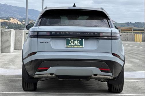 2026 Land Rover Range Rover Velar Dynamic SE