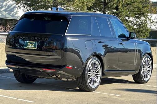 2025 Land Rover Range Rover P530 SE