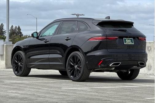 2026 Jaguar F-PACE P400 R-Dynamic S