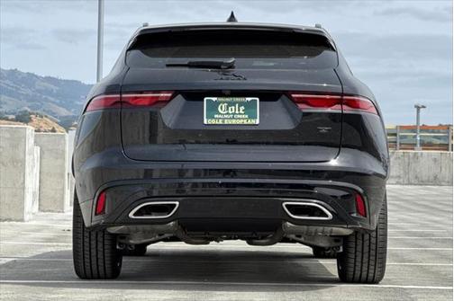 2026 Jaguar F-PACE P400 R-Dynamic S