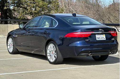 2020 Jaguar XF 25t Prestige