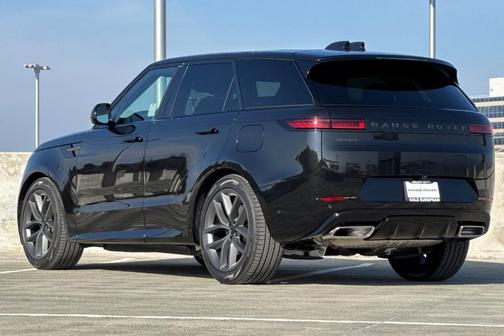 2026 Land Rover Range Rover Sport 5.0 Supercharged Dynamic