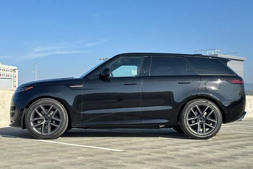 2026 Land Rover Range Rover Sport 5.0 Supercharged Dynamic