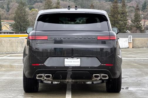 2026 Land Rover Range Rover Sport 5.0 Supercharged Dynamic