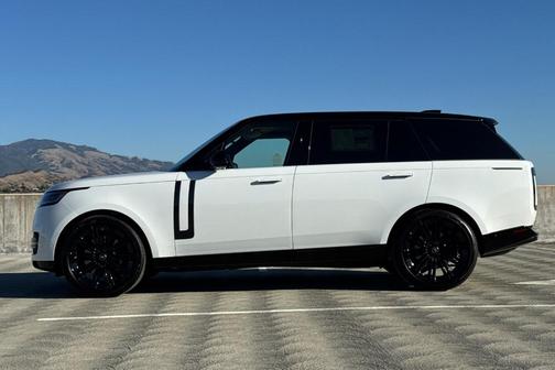 2025 Land Rover Range Rover P530 SE 7 Seat