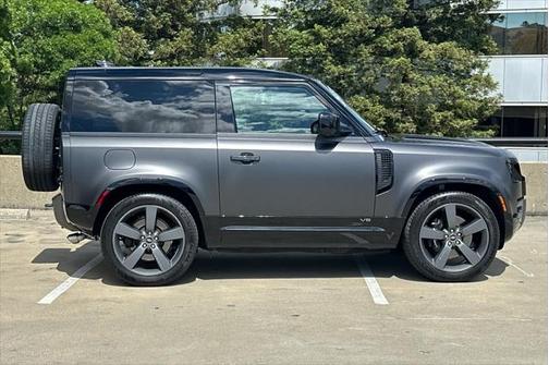 2023 Land Rover Defender 90 Carpathian Edition