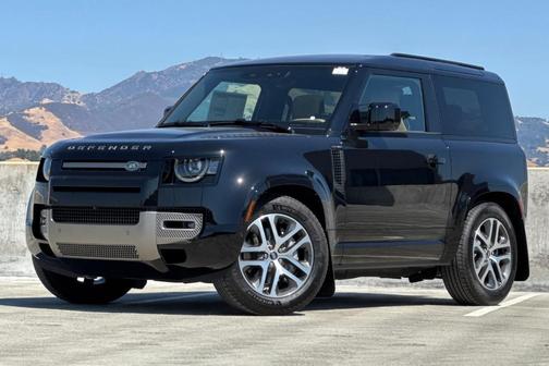2025 Land Rover Defender P400 X-Dynamic SE