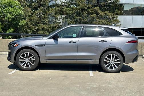 2024 Jaguar F-PACE P250 R-Dynamic S