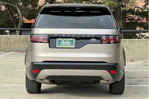 2023 Land Rover Discovery P360 S R-Dynamic