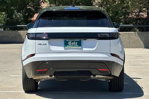 2025 Land Rover Range Rover Velar P250 Dynamic SE