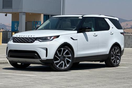 2025 Land Rover Discovery P300 S