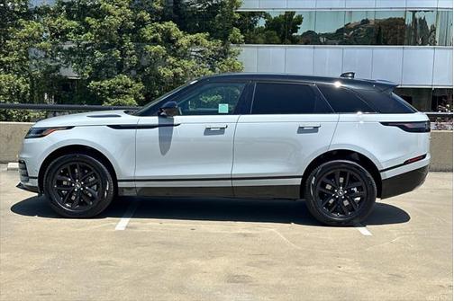 2026 Land Rover Range Rover Velar P250 Dynamic SE