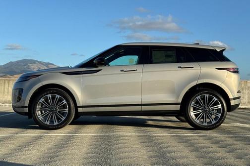 2026 Land Rover Range Rover Evoque Core S