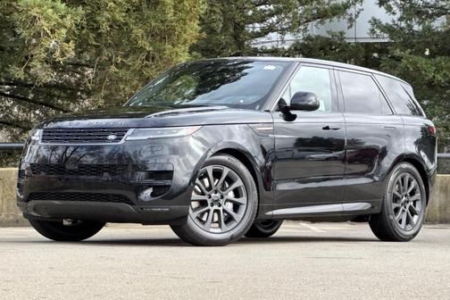 2026 Land Rover Range Rover Sport SE
