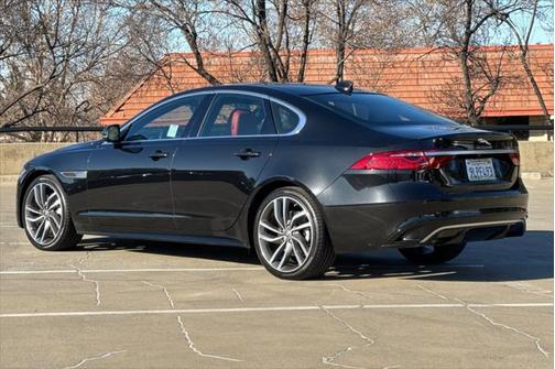2024 Jaguar XF R-Dynamic SE