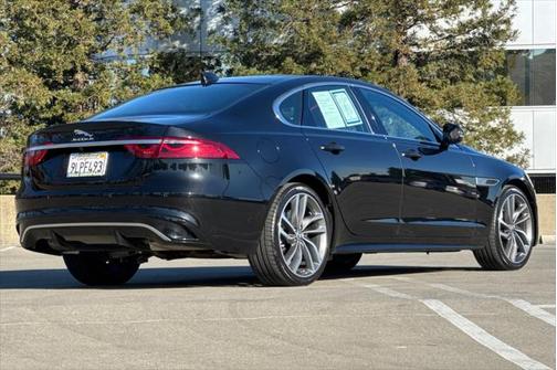 2024 Jaguar XF R-Dynamic SE