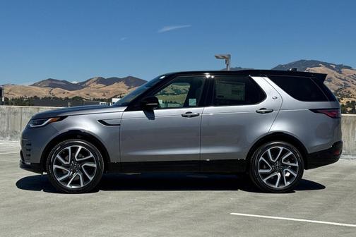 2025 Land Rover Discovery P360 Dynamic SE