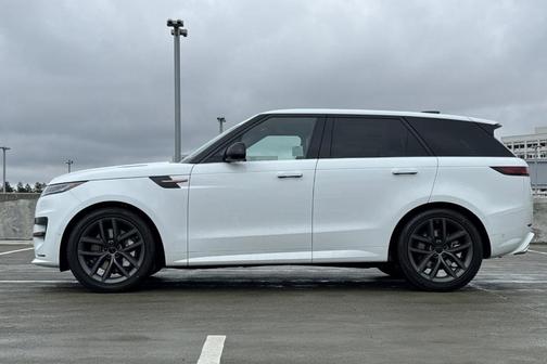 2026 Land Rover Range Rover Sport 5.0 Supercharged Dynamic