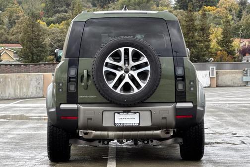 2026 Land Rover Defender S