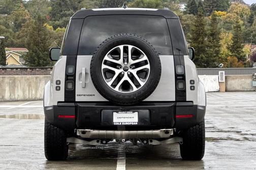 2026 Land Rover Defender P300 S
