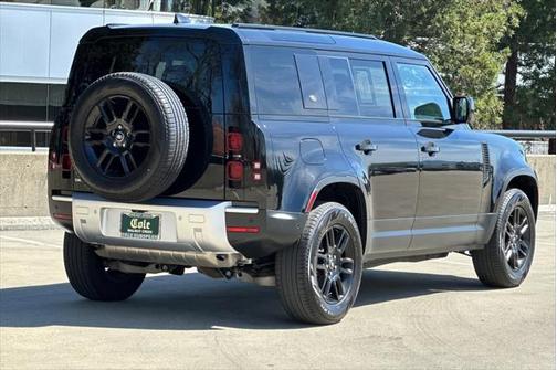 2024 Land Rover Defender P300