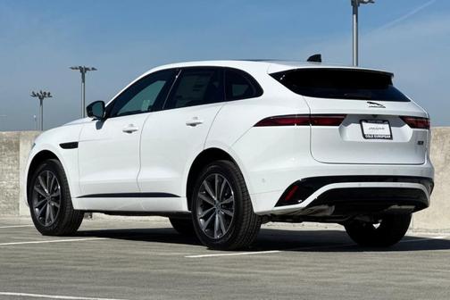 2026 Jaguar F-PACE P250 R-Dynamic S
