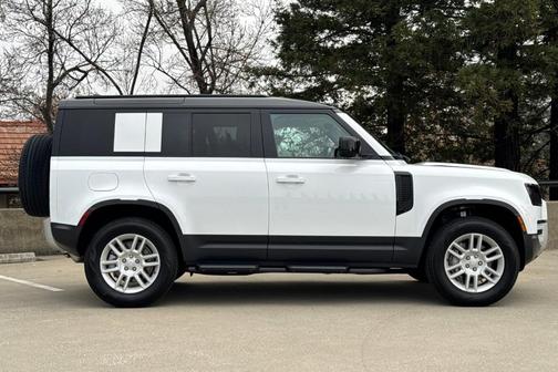 2025 Land Rover Defender P300