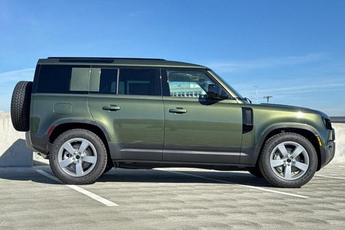 2026 Land Rover Defender S